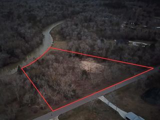 1536 Chocolate Bayou Drive, Alvin, TX 77511