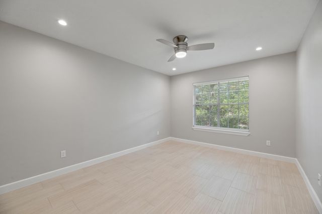 2350 Bering Drive G104, Houston, TX 77057