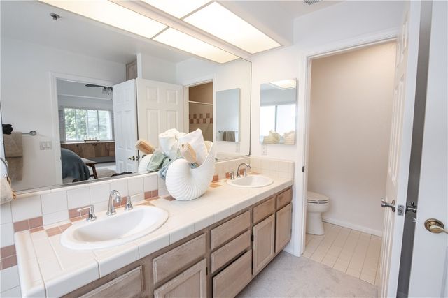 2209 Robinson St A, Redondo Beach, CA 90278