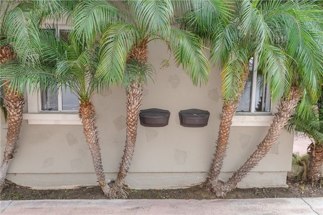 2209 Robinson St A, Redondo Beach, CA 90278