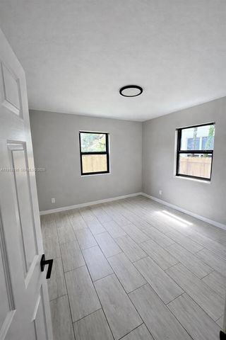 607 SW 10th St, Fort Lauderdale, FL 33315