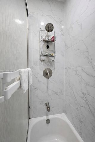 607 SW 10th St, Fort Lauderdale, FL 33315