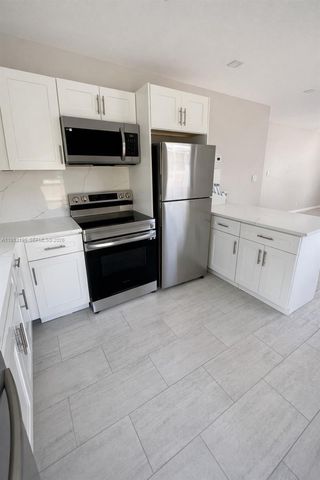 607 SW 10th St, Fort Lauderdale, FL 33315