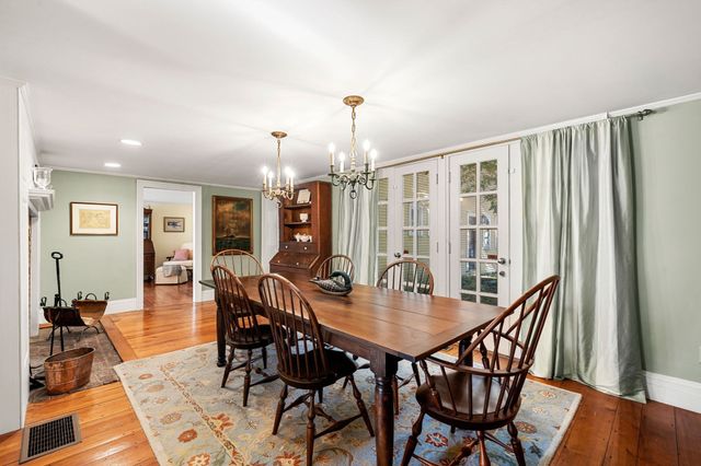 2 Sandy Pond Rd, Lincoln, MA 01773