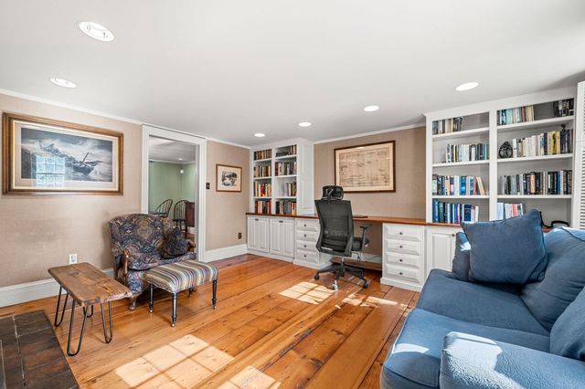 2 Sandy Pond Rd, Lincoln, MA 01773