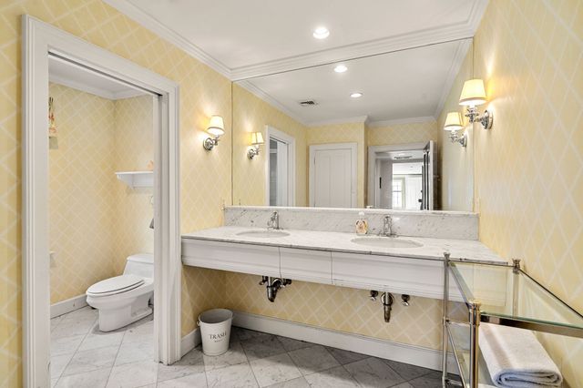 2 Sandy Pond Rd, Lincoln, MA 01773