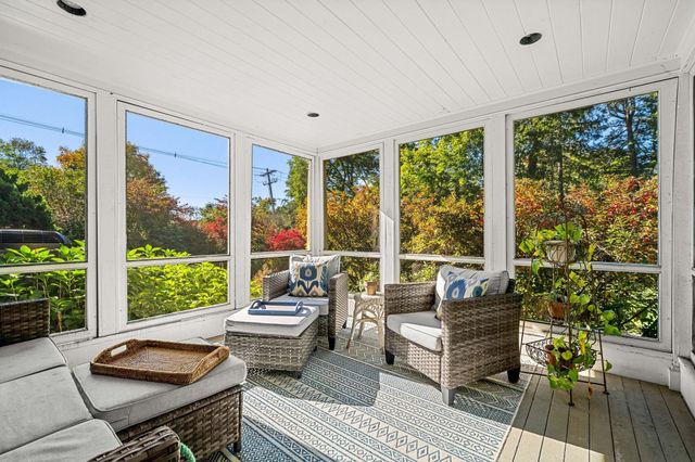 2 Sandy Pond Rd, Lincoln, MA 01773