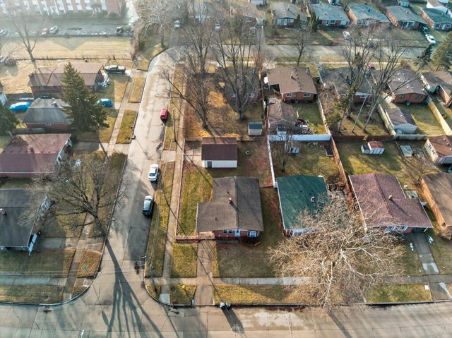 7435 Lathers Street, Westland, MI 48185