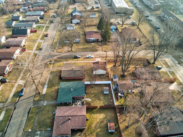 7435 Lathers Street, Westland, MI 48185