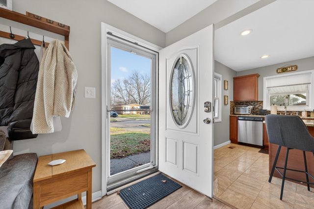 7435 Lathers Street, Westland, MI 48185