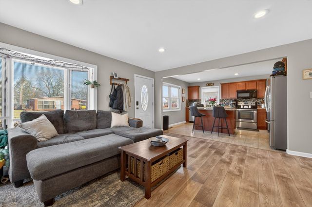 7435 Lathers Street, Westland, MI 48185