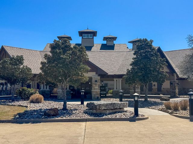 8441 Carnegie Street, Cleburne, TX 76033