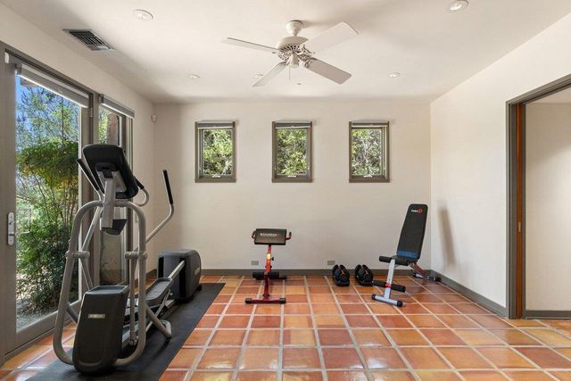 25014 Pedernales Canyon TRL, Spicewood, TX 78669