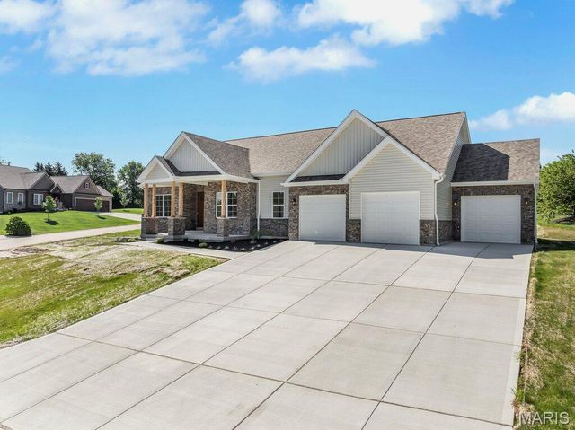 310 Red Wing Court, Troy, MO 63379