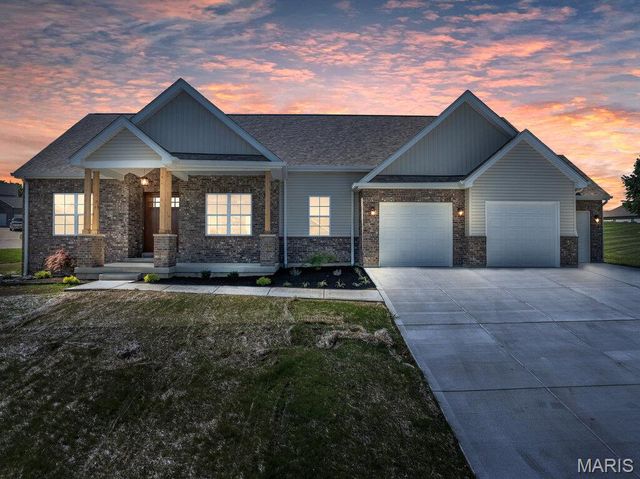 310 Red Wing Court, Troy, MO 63379