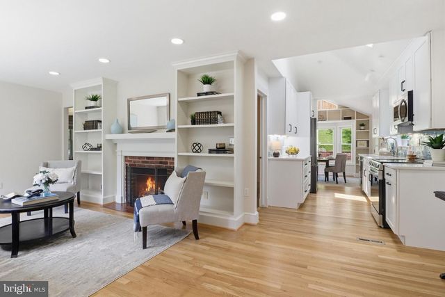 1629 FRANCIS HAMMOND PKWY, Alexandria, VA 22302