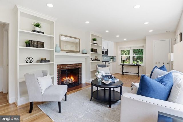 1629 FRANCIS HAMMOND PKWY, Alexandria, VA 22302