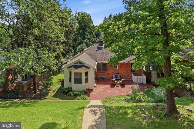 1629 FRANCIS HAMMOND PKWY, Alexandria, VA 22302