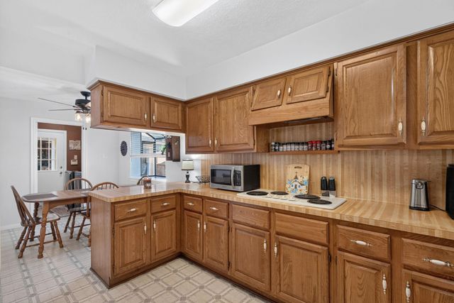 4018 Garden Lake Drive, Kingwood, TX 77339