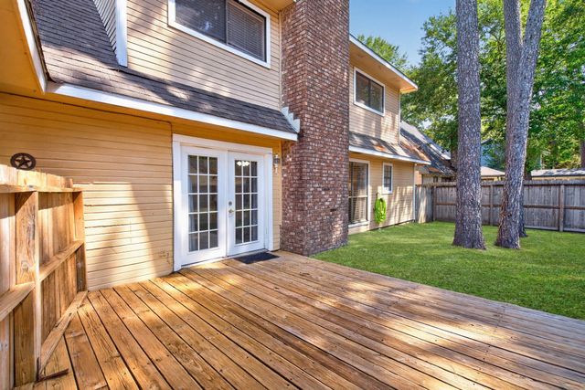 4018 Garden Lake Drive, Kingwood, TX 77339