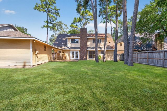 4018 Garden Lake Drive, Kingwood, TX 77339