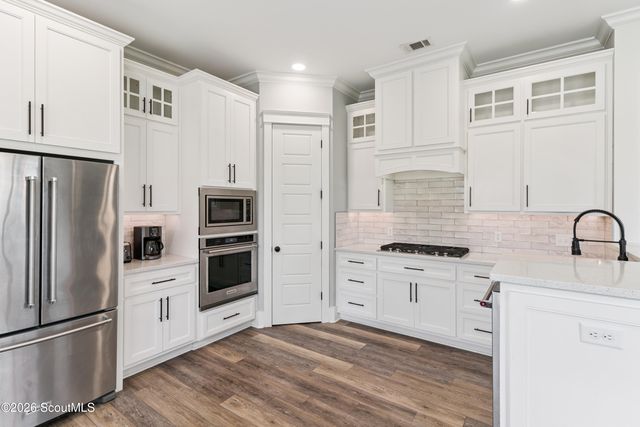 154 Robertson Circle, St. Simons Island, GA 31522