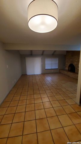 3323 SCENIC LN, San Antonio, TX 78230