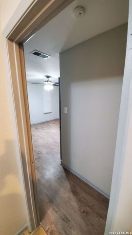 3323 SCENIC LN, San Antonio, TX 78230