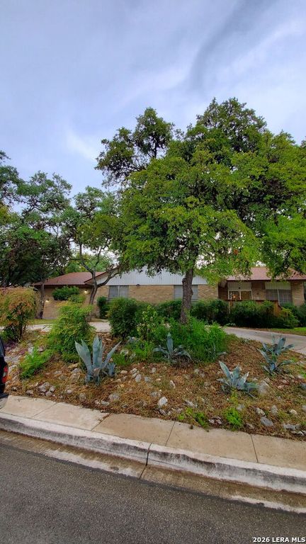 3323 SCENIC LN, San Antonio, TX 78230