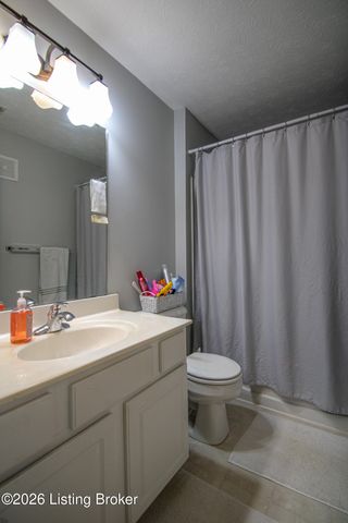 6405 Cameron Ln 208, Crestwood, KY 40014