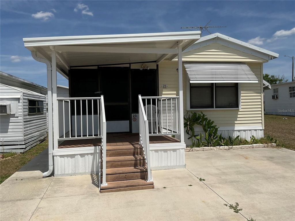 38130 MCDONALD STREET 23, Dade City, FL 33525
