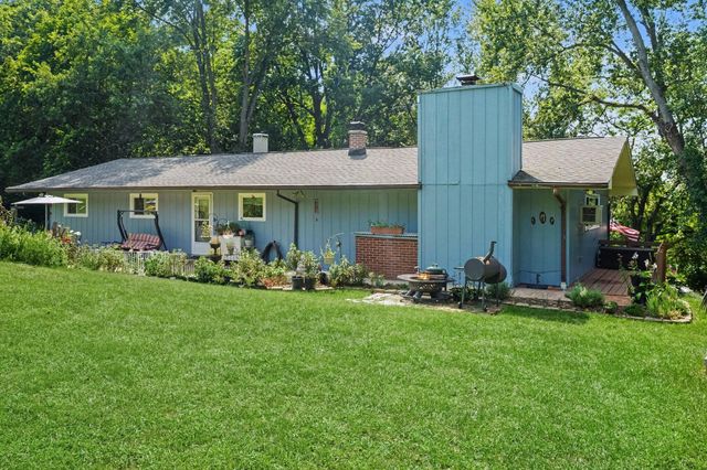 5953 Pokagon Road, Berrien Springs, MI 49103