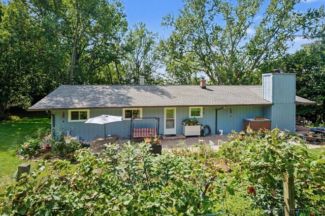 5953 Pokagon Road, Berrien Springs, MI 49103