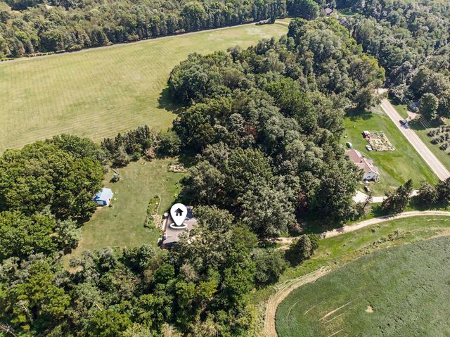 5953 Pokagon Road, Berrien Springs, MI 49103