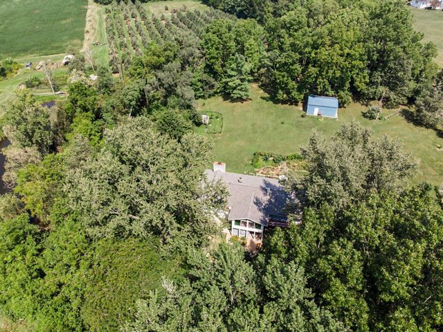 5953 Pokagon Road, Berrien Springs, MI 49103