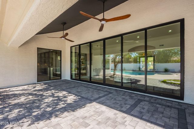 10228 N 55TH Place, Paradise Valley, AZ 85253