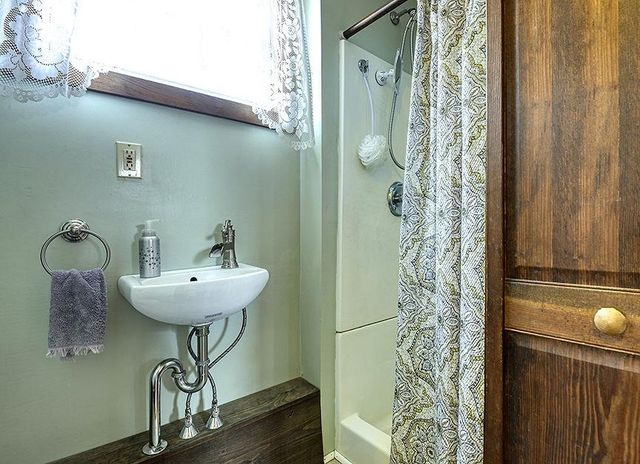 53 Norman Avenue, Charlestown, NH 03603