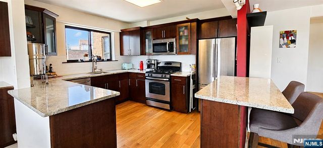 8800 Boulevard East 8M, North Bergen, NJ 07047