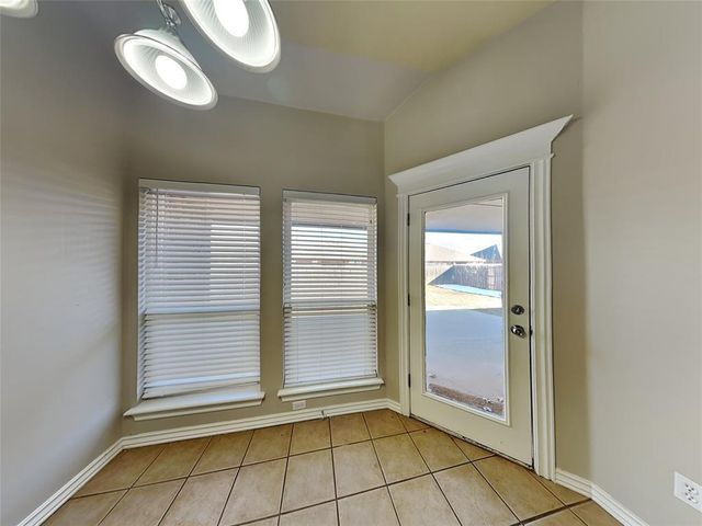 13812 Teagen Lane, Yukon, OK 73099