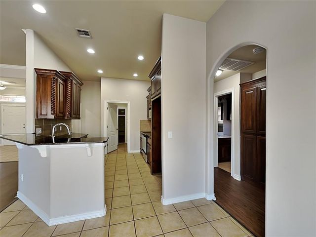 13812 Teagen Lane, Yukon, OK 73099