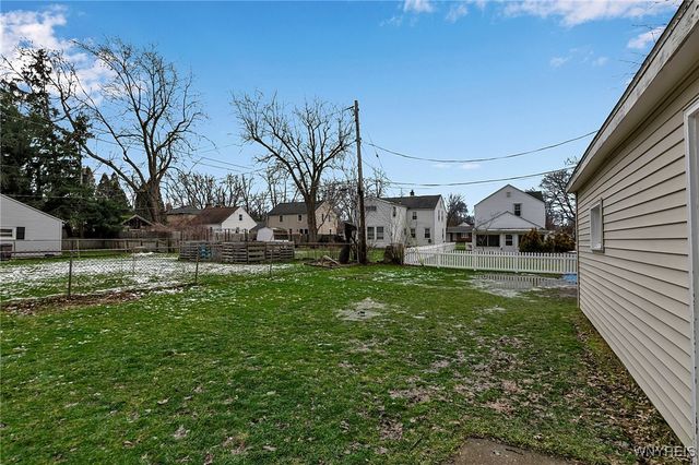 50 Fairchild Drive, Amherst, NY 14226