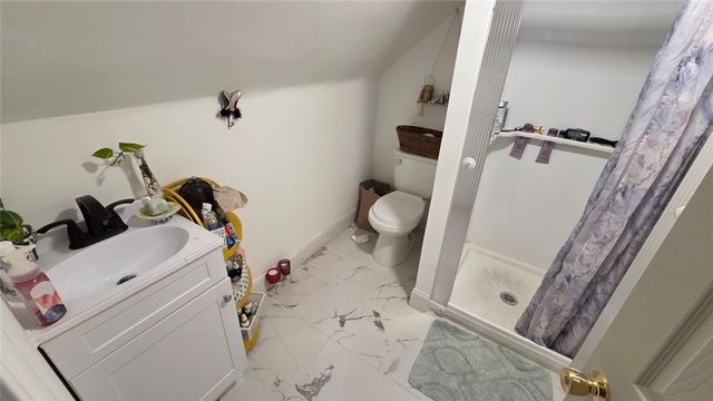 4 Heritage Circle, Johnston, RI 02919