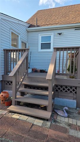 4 Heritage Circle, Johnston, RI 02919