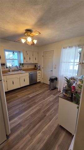 4 Heritage Circle, Johnston, RI 02919