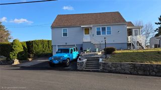 4 Heritage Circle, Johnston, RI 02919