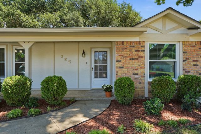 325 Navajo Drive, Keller, TX 76248