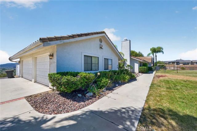 43973 El Lucero Place, Temecula, CA 92592