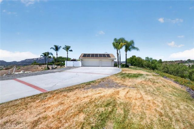 43973 El Lucero Place, Temecula, CA 92592