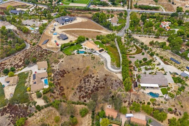 43973 El Lucero Place, Temecula, CA 92592