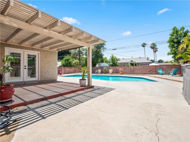 10521 Blucher, Granada Hills, CA 91344